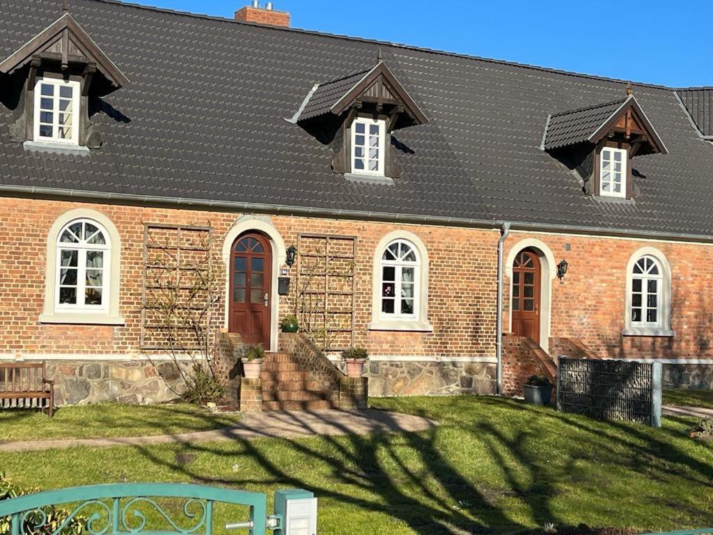 Apartmán Perle Im Mecklenburger Parkland Walkendorf Exteriér fotografie